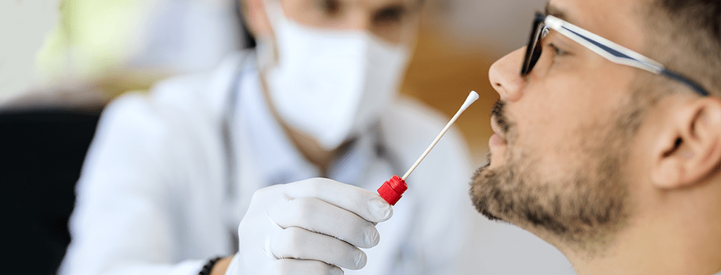 É hora de agir: 6 principais recomendações para a sua farmácia durante a pandemia de COVID-19