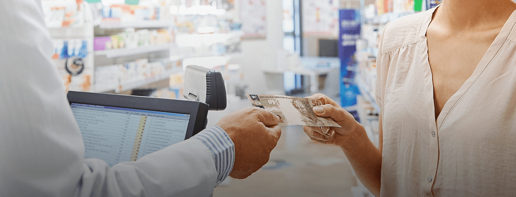 Crédito e cobrança: como evitar a inadimplência em farmácias?
